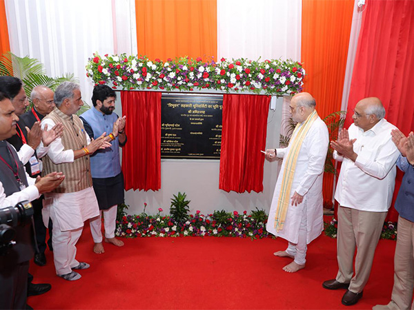 अमित शाह ने गुजरात में त्रिभुवन सहकारी विश्वविद्यालय की रखी आधारशिला, बोले- सहकारी संस्थाओं में नहीं चलेगा भाई-भतीजावाद