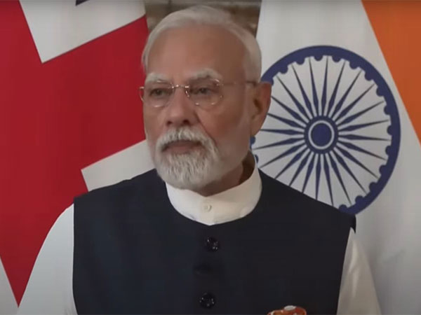 भारत-ब्रिटेन द्वारा एफटीए पर हस्ताक्षर के बाद पीएम मोदी ने कहा- दोनों देशों के बीच आर्थिक साझेदारी में एक नये अध्याय का शुभारम्भ