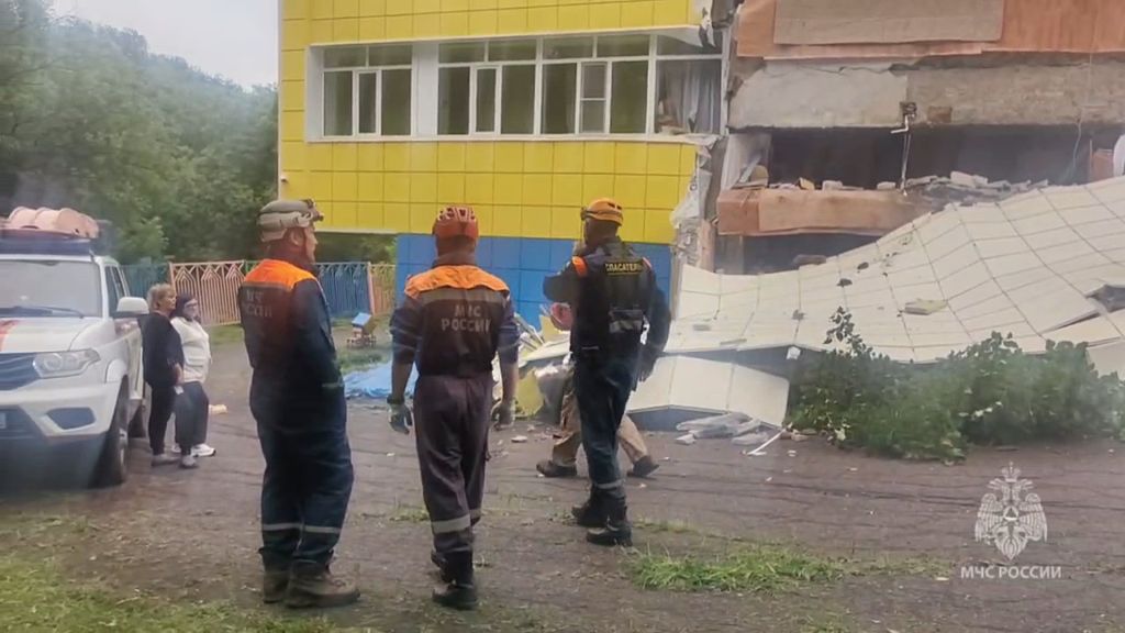 Tsunami waves reach Hawaii after huge quake rattles Russia’s Far East