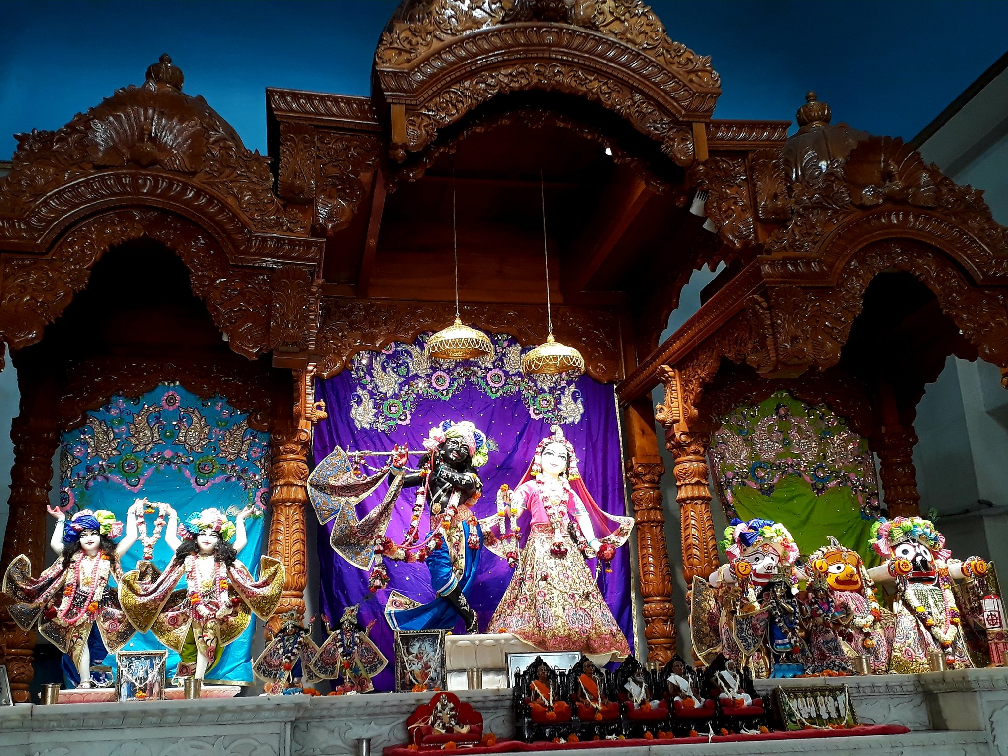 इस्कॉन मंदिर समेत देशभर में श्रीकृष्ण जन्माष्टमी की धूम, सुरक्षा के कड़े इंतजाम