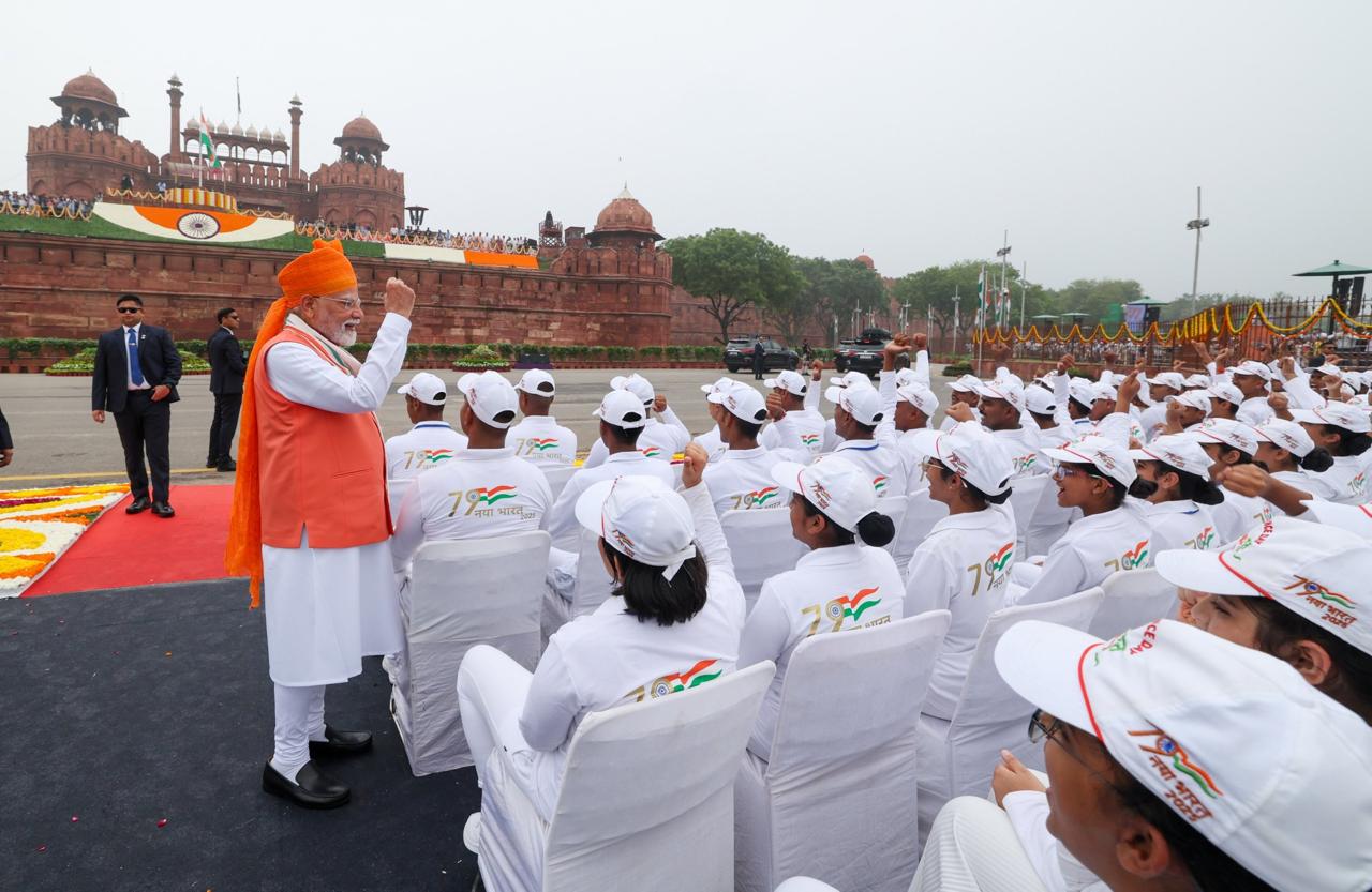 पीएम मोदी प्रधानमंत्री विकसित भारत रोजगार योजना की घोषणा की, 3.5 करोड़ युवाओं को लाभ
