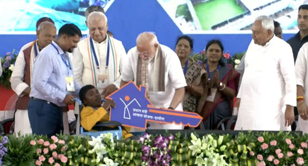 पीएम मोदी ने ‘ज्ञानस्थली’ गयाजी से बिहार को दी बिजली, रेल, सड़क, आवास, जलापूर्ति परियोजनाओं की कई सौगात
