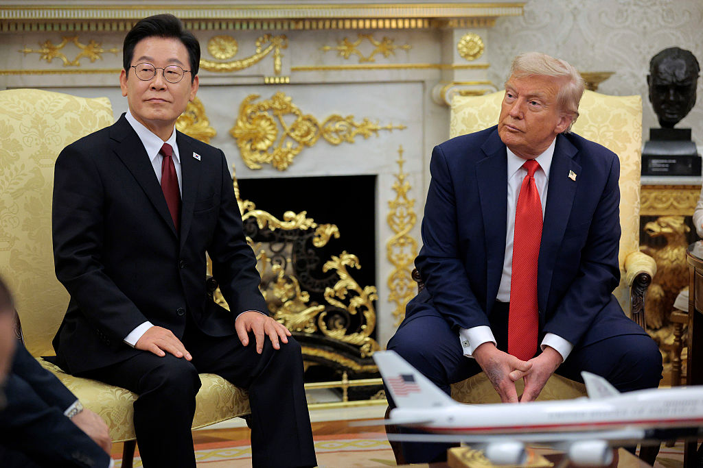 South Korean negotiators struggle to close gaps with US despite summit, tariff deal
