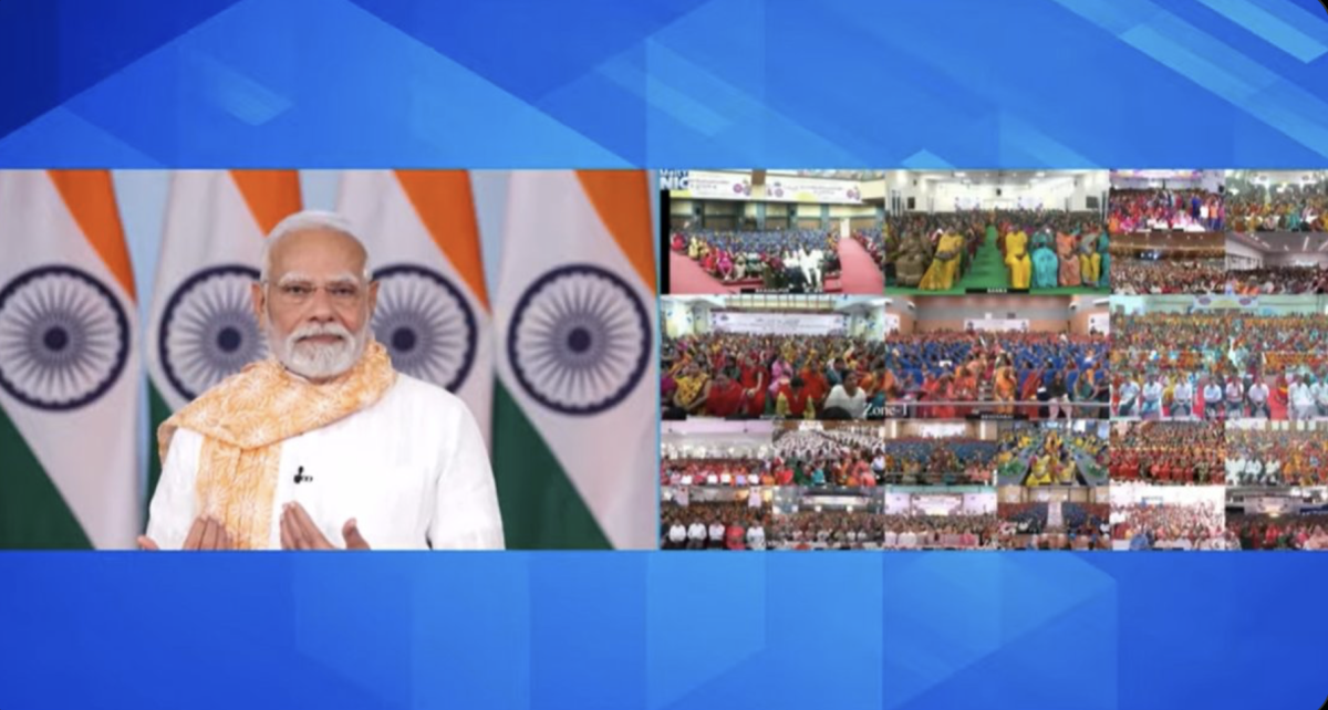 पीएम मोदी ने महिलाओं को बताया विकसित भारत का आधार, कहा- उनके लिए कर रहे अनेक काम