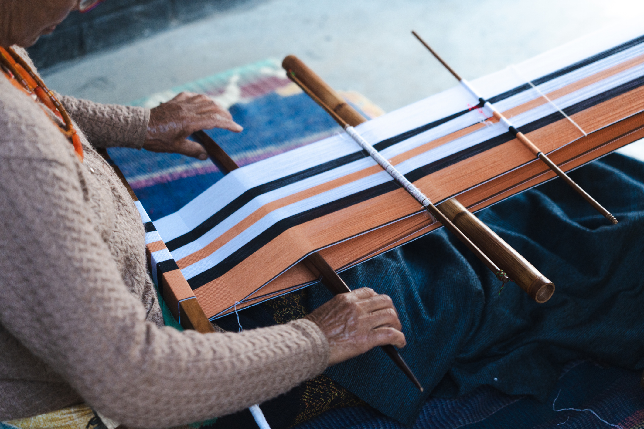 हथकरघा शॉल और वस्त्रों से लेकर कॉफी तक नागालैंड की अर्थव्यवस्था को जीएसटी सुधार से ऐसे मिलेगा बल