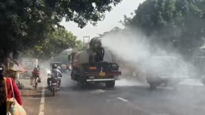 दीपावली से पहले एनसीआर में प्रदूषण चरम पर, नोएडा-गाजियाबाद में एक्यूआई 300 पार