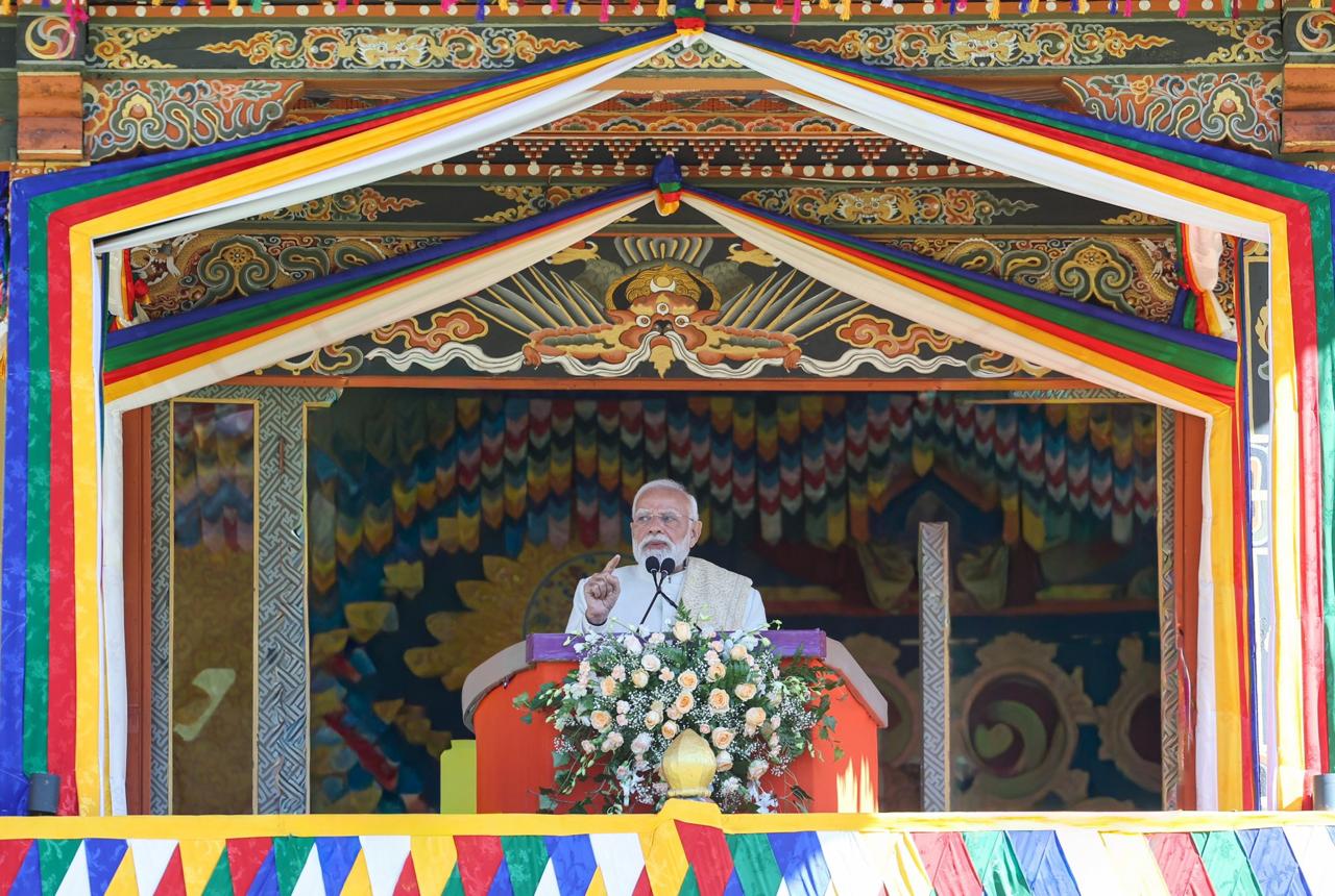 पीएम मोदी ने चौथे नरेश वांगचुक की 70वीं जयंती पर बधाई दी, भारत-भूटान मैत्री को सराहा