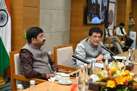 पीयूष गोयल ने उद्यमियों से मुलाकात कर ‘विकसित भारत 2047’ का रोडमैप किया साझा