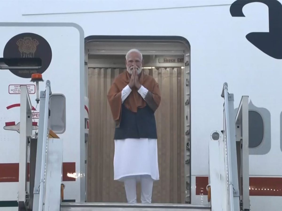 दक्षिण अफ्रीका में G20 शिखर सम्‍मेलन में हिस्सा लेने के बाद PM मोदी लौटे दिल्ली 
