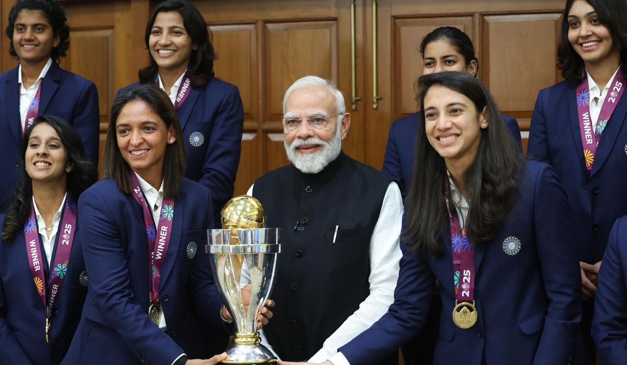 Honoured to bring to you the trophy; you motivated us a lot: Harmanpreet, Mandhana to PM Modi