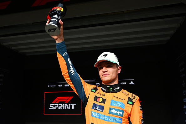 Motor racing-Norris on pole for Sao Paulo sprint, Piastri third