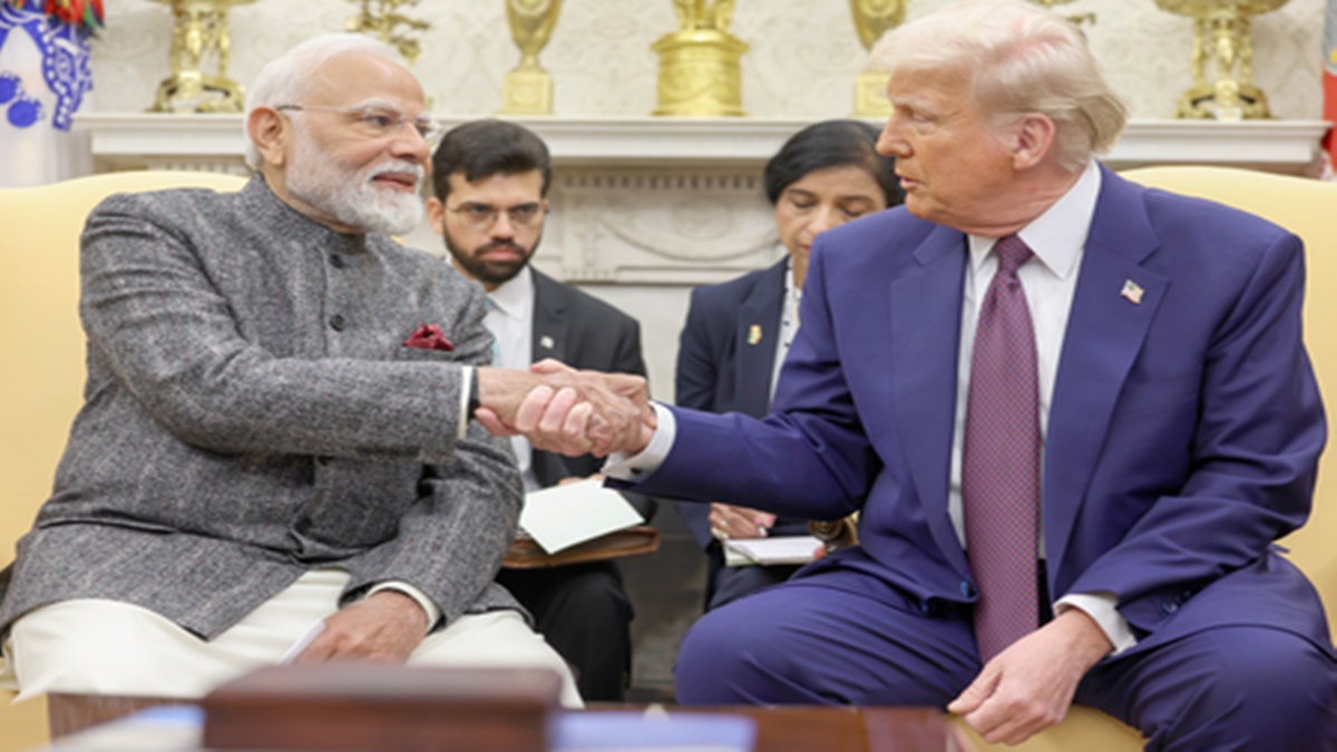 प्रधानमंत्री मोदी का ‘बहुत सम्मान’ करते हैं राष्ट्रपति ट्रंप : व्हाइट हाउस