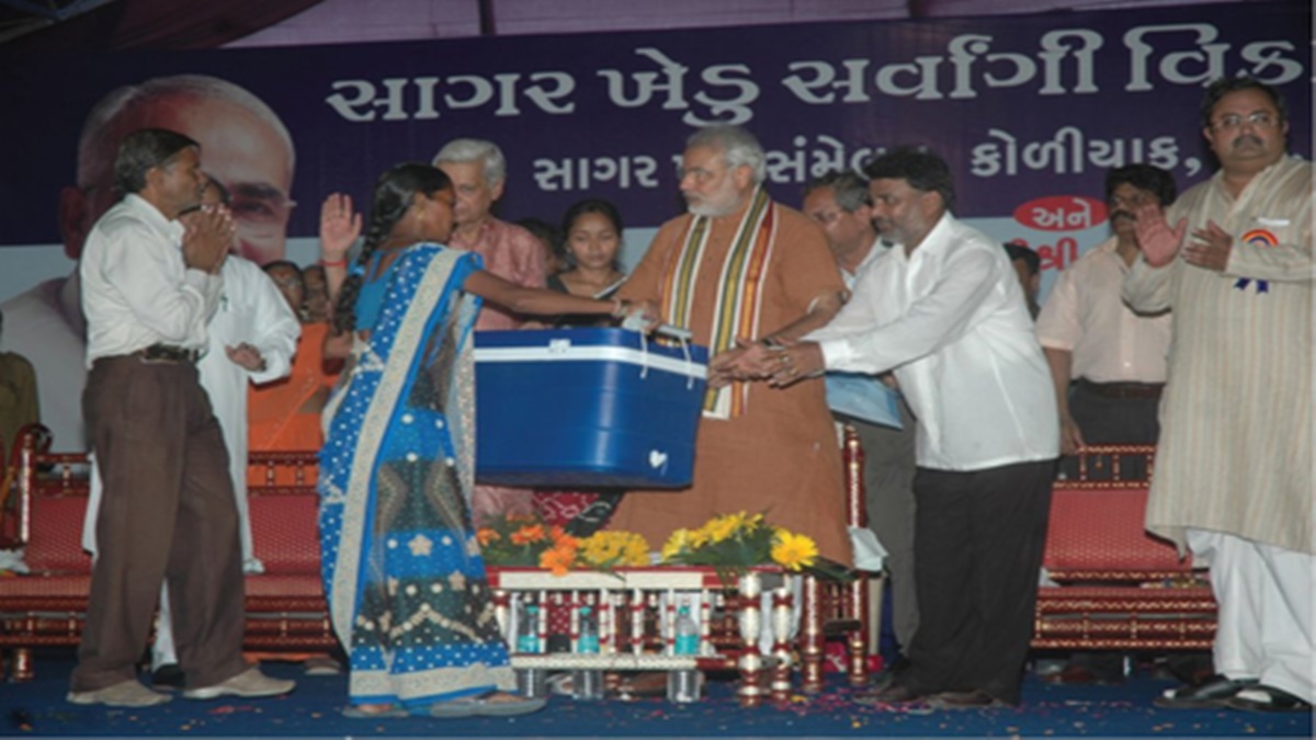प्रधानमंत्री मोदी ने जनजातीय नायकों की गौरवशाली विरासत को राष्ट्रीय सम्मान दिलाया