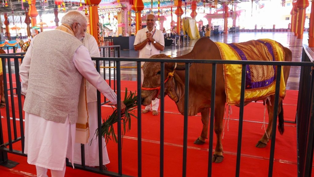 PM-Modi-gaudaan-2
