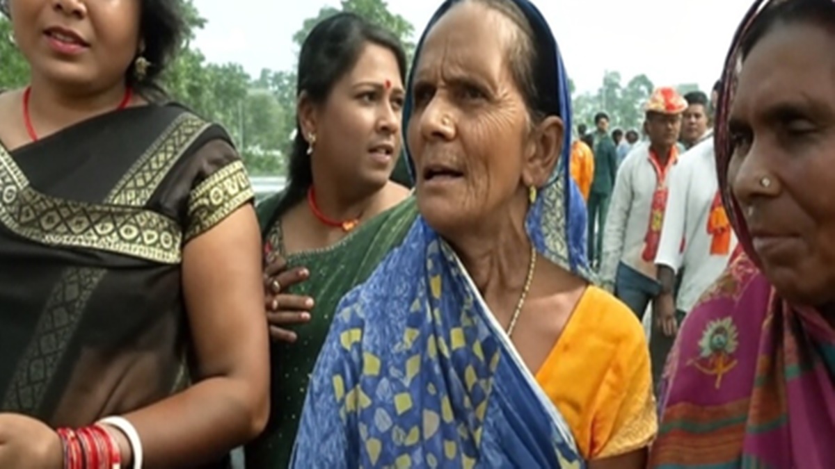 कटिहार में पीएम मोदी की रैली में उमड़ा जनसैलाब, लोगों ने गिनाईं सरकार की उपलब्धियां 