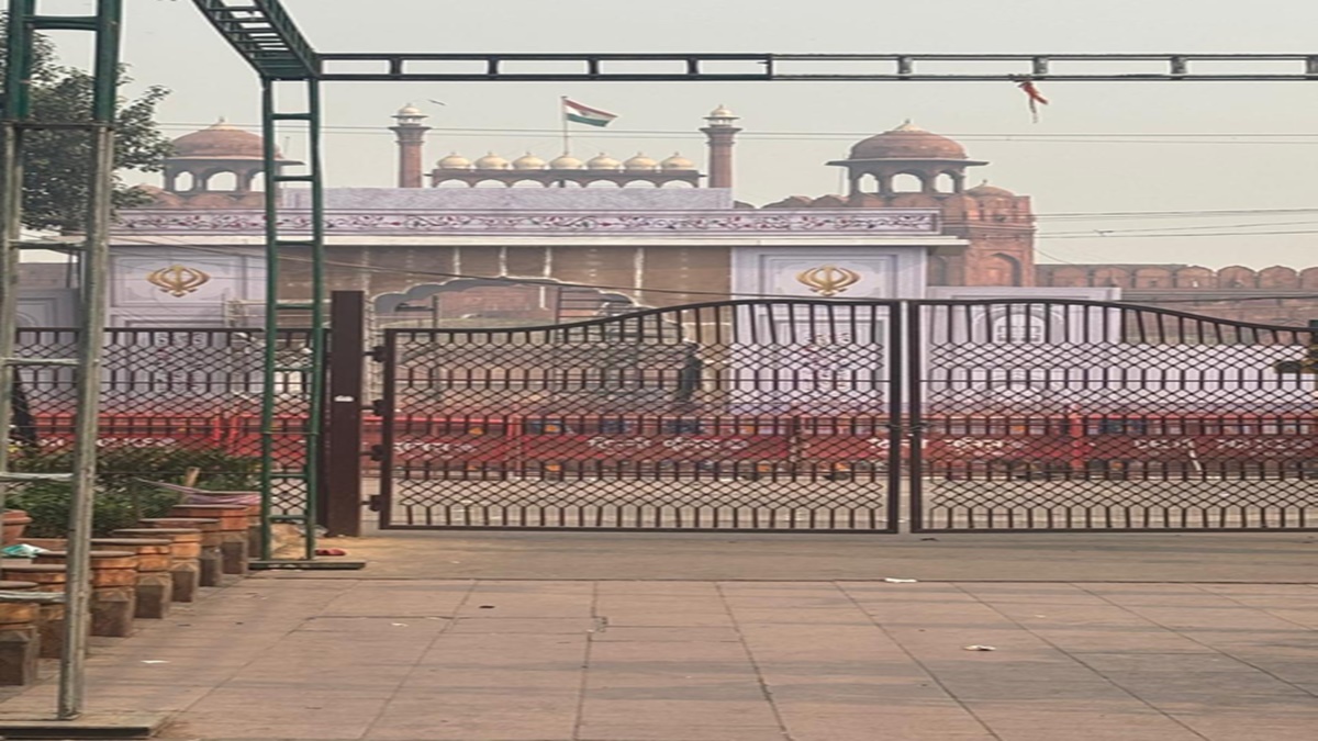 लाल किला विस्फोट कांड: घटनास्थल के आसपास के कई बाजार बंद, तलाशे जा रहे हैं सबूत