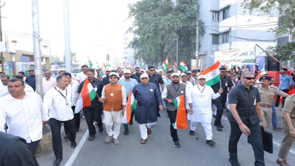 जूनागढ़ मुक्ति दिवस: यूनिटी मार्च से गूंजा एकता का संदेश, सीएम भूपेंद्र पटेल ने किया शुभारंभ