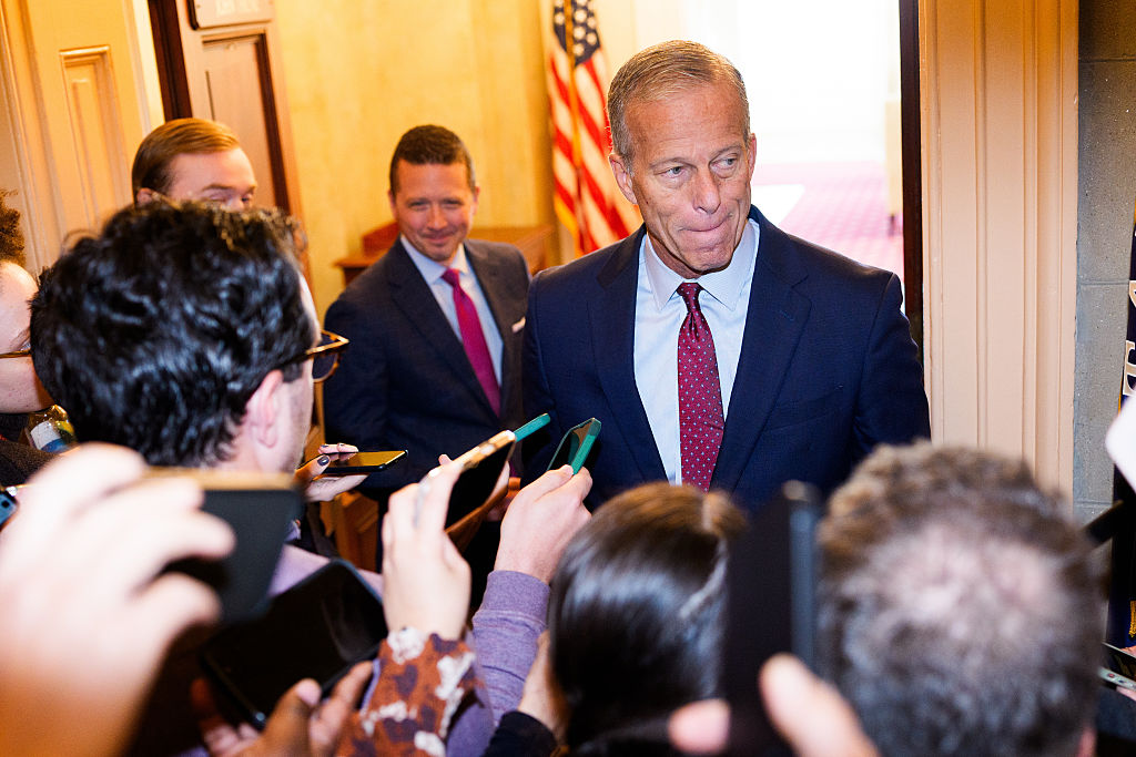 Talks to end US shutdown look promising, Senate majority leader says