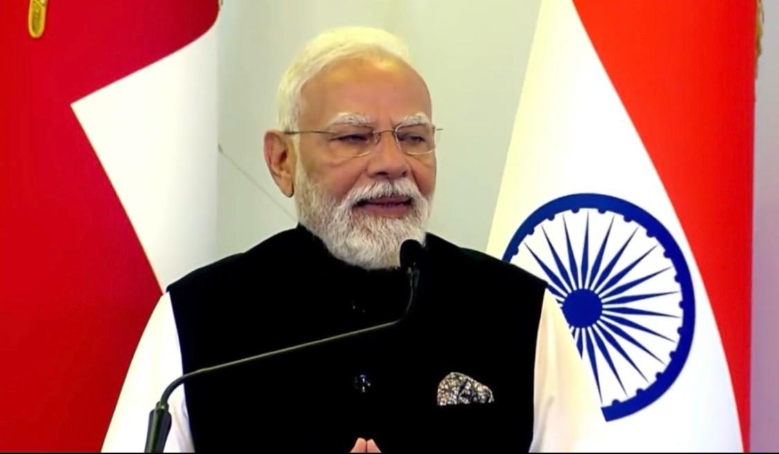 भारत-ओमान की दोस्ती हर मौसम में और मजबूत होती है और हर लहर के साथ नई ऊंचाई को छूती है : पीएम मोदी