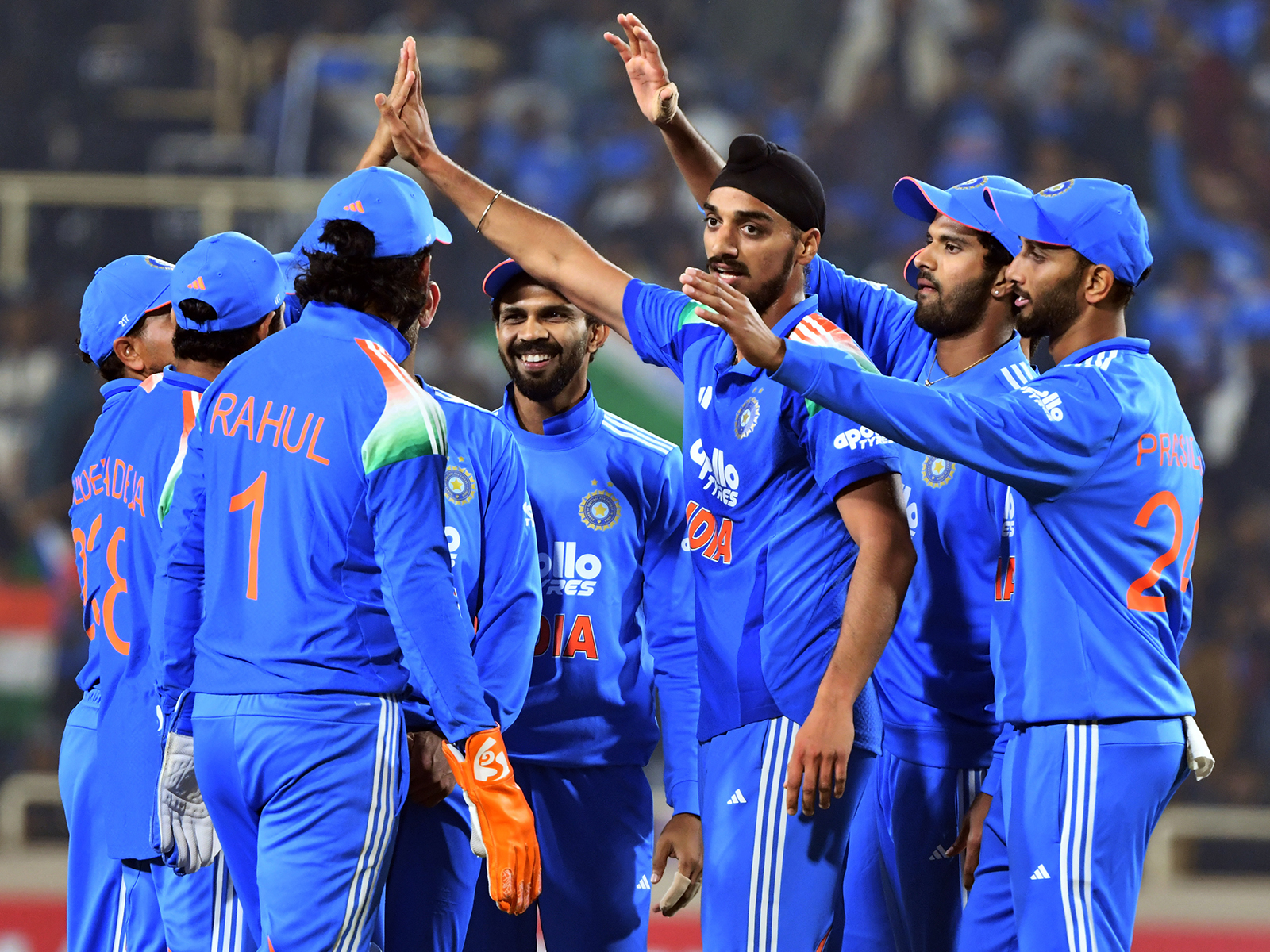 India, South Africa teams arrive in Raipur ahead of second ODI