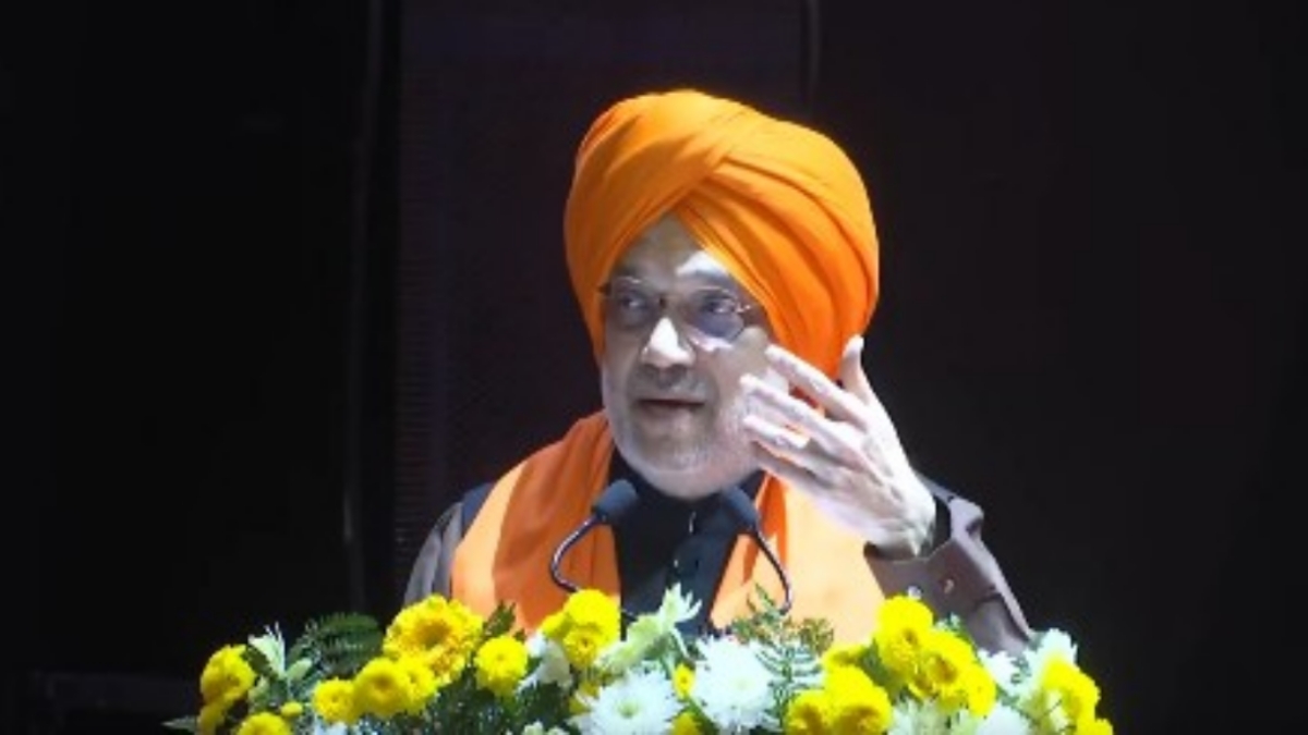 देश में मनाया जा रहा लोहड़ी का पर्व, केंद्रीय गृह मंत्री अमित शाह सहित कई नेताओं ने दी शुभकामनाएं