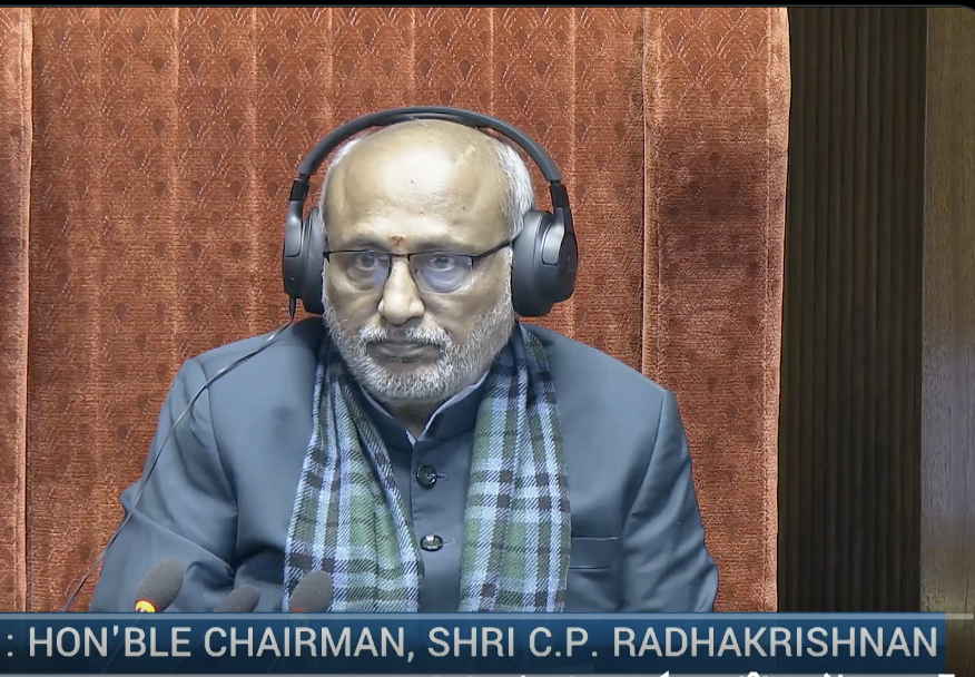 उपराष्ट्रपति सीपी राधाकृष्णन ने ‘टाइड्स ऑफ टाइम’ पुस्तक का विमोचन किया