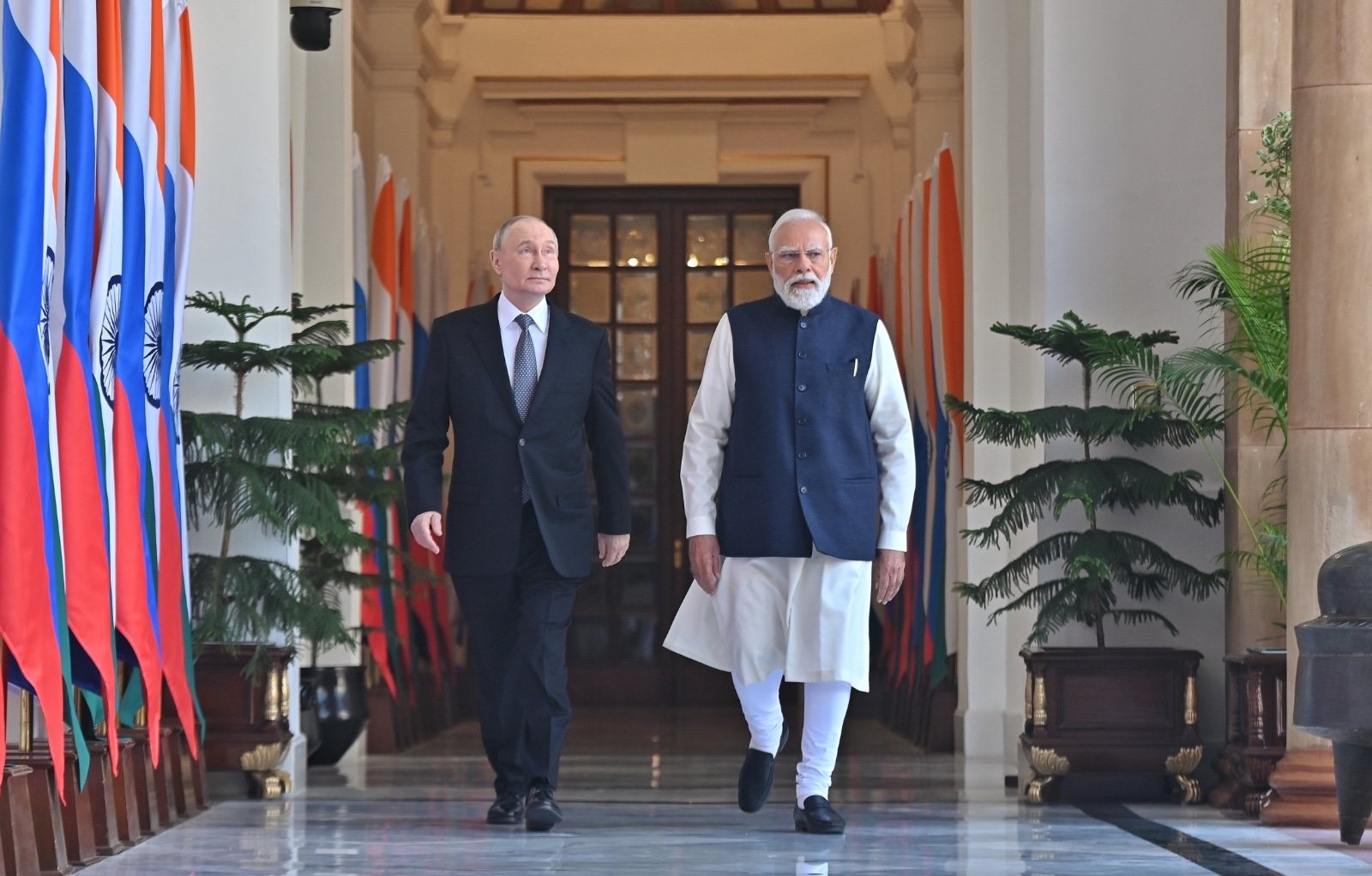 भारत और रूस ने व्यापार, कनेक्टिविटी और आर्कटिक क्षेत्र में सहयोग को मजबूत करने पर दिया जोर