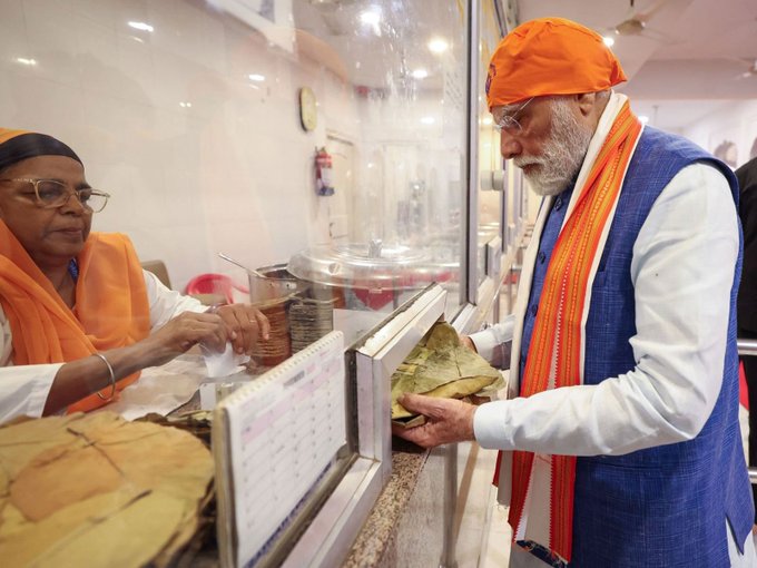 “Sri Guru Gobind Singh Ji inspires us to stand for truth, justice and righteousness”: PM Modi