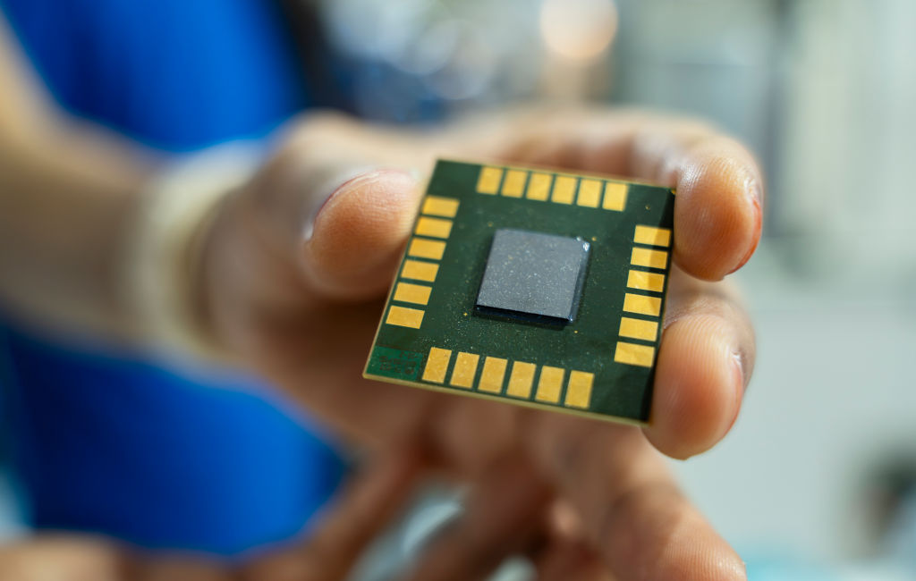 India Unveils DHRUV64, Pioneering a Self-Reliant Chip Ecosystem
