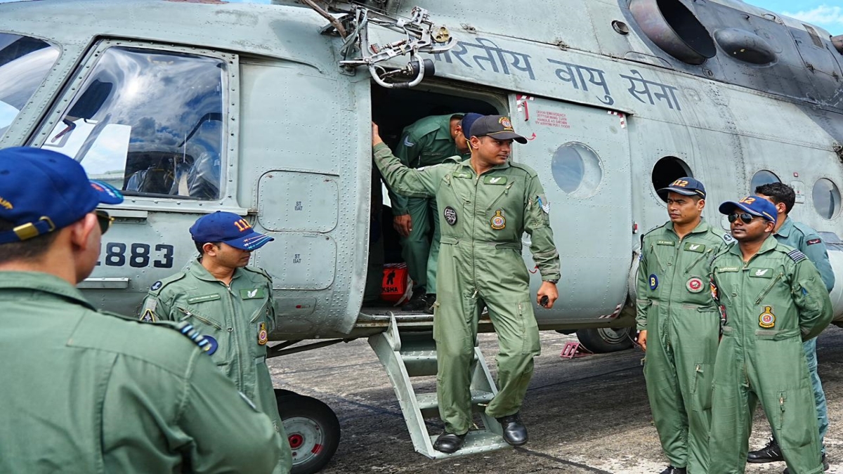 ऑपरेशन सागर बंधु: भारत ने श्रीलंका में राहत और बचाव कार्य किए तेज, बड़े पैमाने पर सहायता जारी