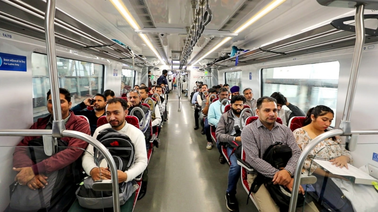 नमो भारत ने बनाया नया रिकॉर्ड, एक दिन में 1.25 लाख से अधिक यात्रियों ने किया सफर