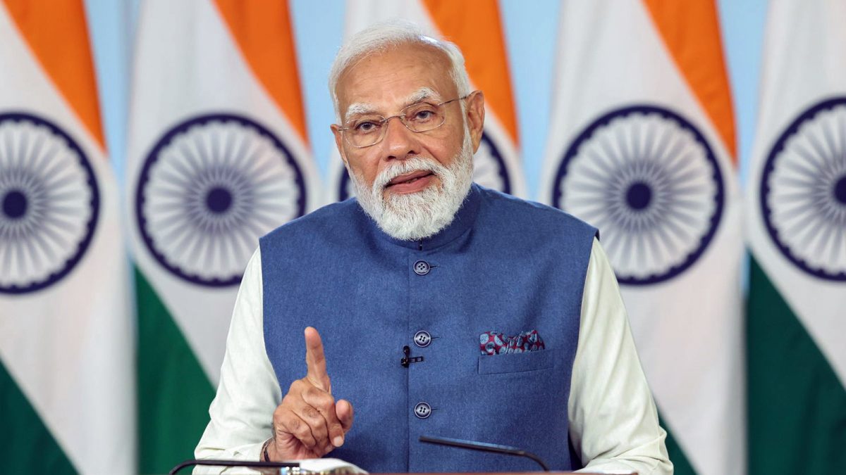 पीएम मोदी ने देशवासियों से महाभारत के एक श्लोक से प्रेरणा लेते हुए दृढ़ निश्चय से आगे बढ़ने का किया आह्वान