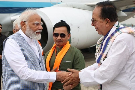 पीएम मोदी ने त्रिपुरा विधानसभा के स्पीकर बिस्वा बंधु सेन के निधन पर दु:ख व्यक्त किया