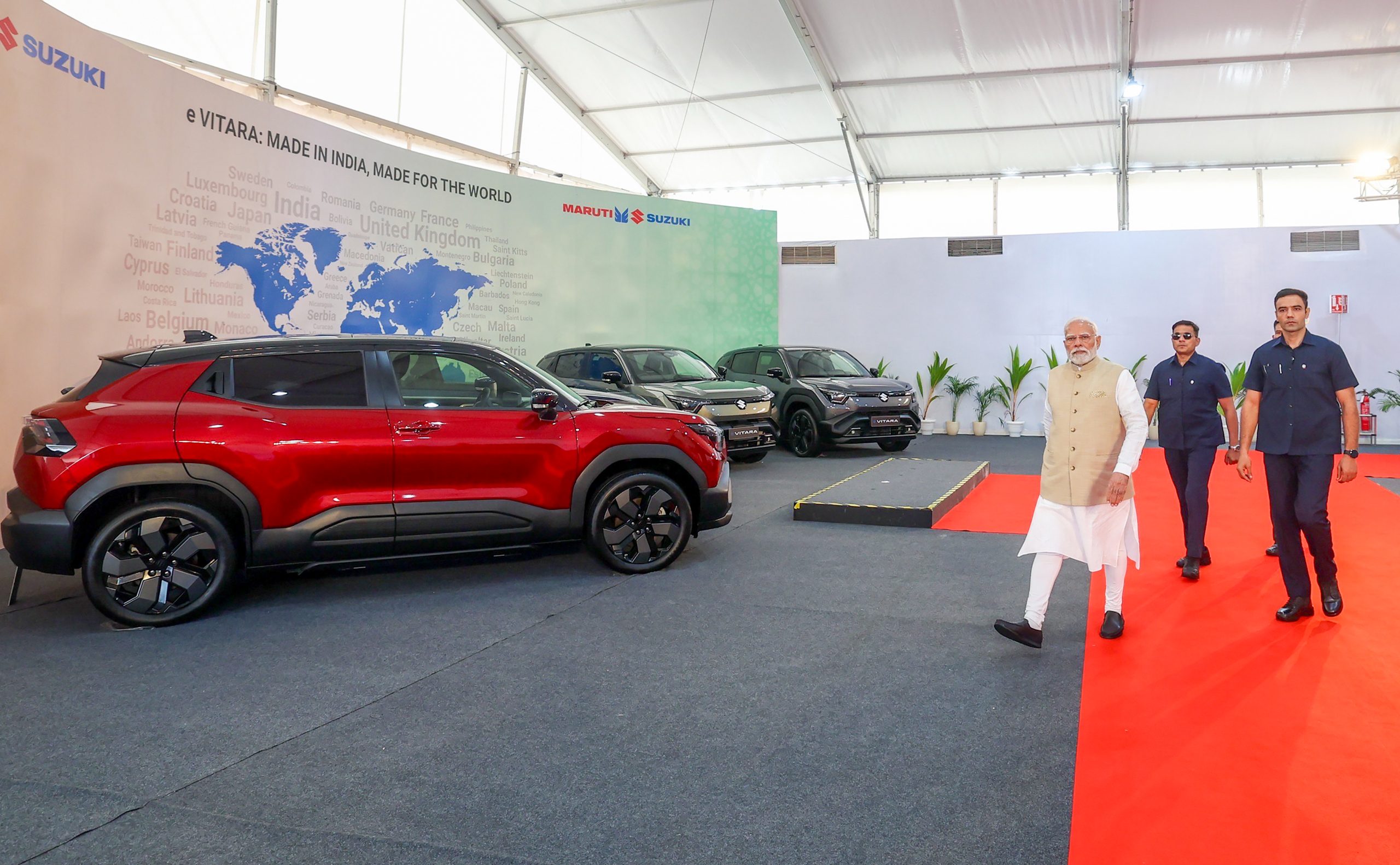 PLI निवेश और PM E-DRIVE से 2025 में EV सेक्टर को मिली नई रफ्तार