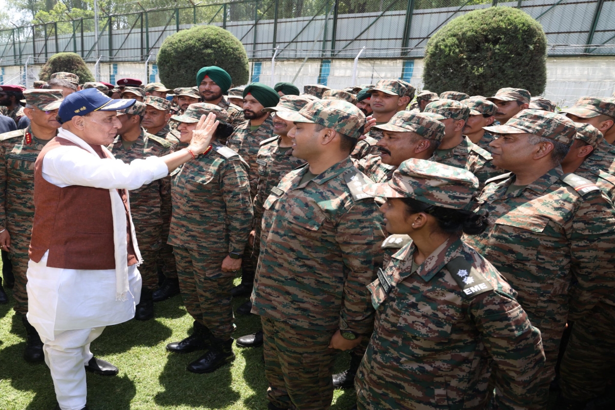 सरकार आधुनिक, आत्मनिर्भर और भविष्य के लिए तैयार सेना के निर्माण के लिए प्रतिबद्ध: राजनाथ सिंह