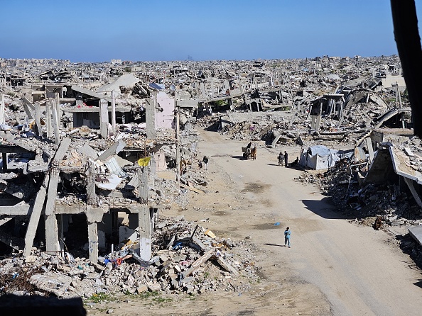 Israel continues strikes in Lebanon as ceasefire diplomacy faces hurdles