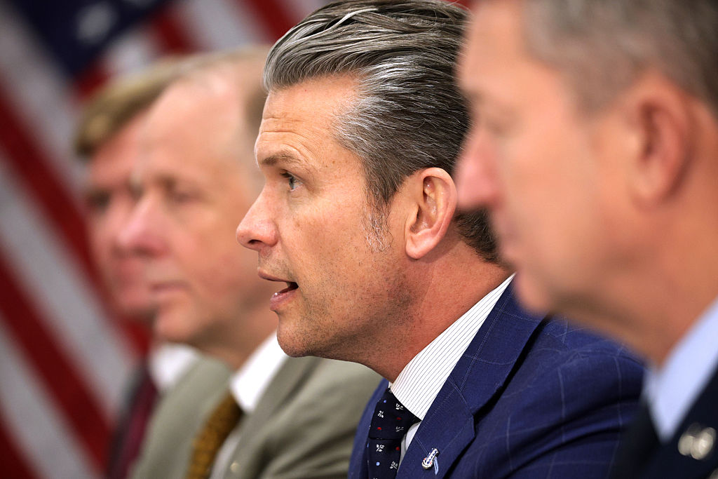 Pentagon readies 1,500 troops for potential Minnesota deployment, US officials say