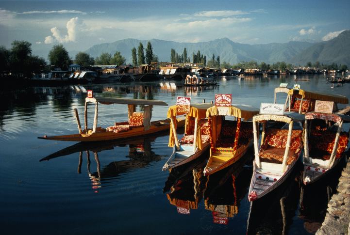 Clear skies bring down minimum temperature in J&K; cold wave intensifies