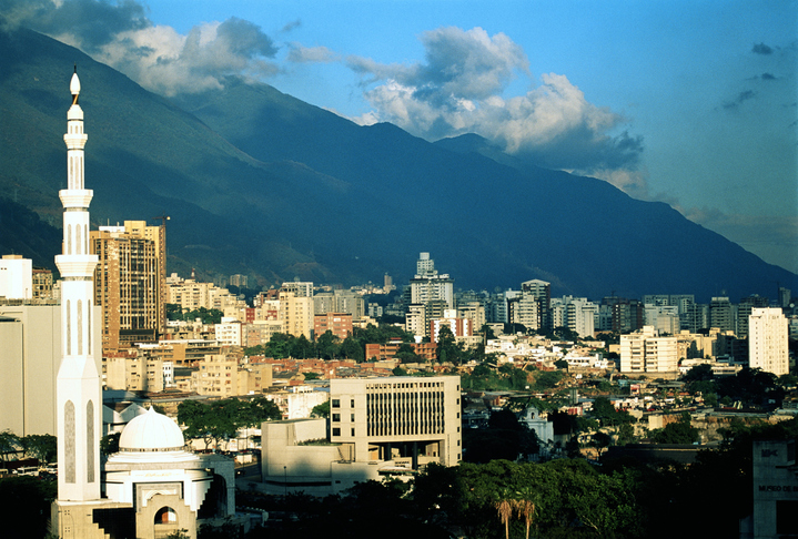Column of smoke seen, loud noises heard in Venezuelan capital