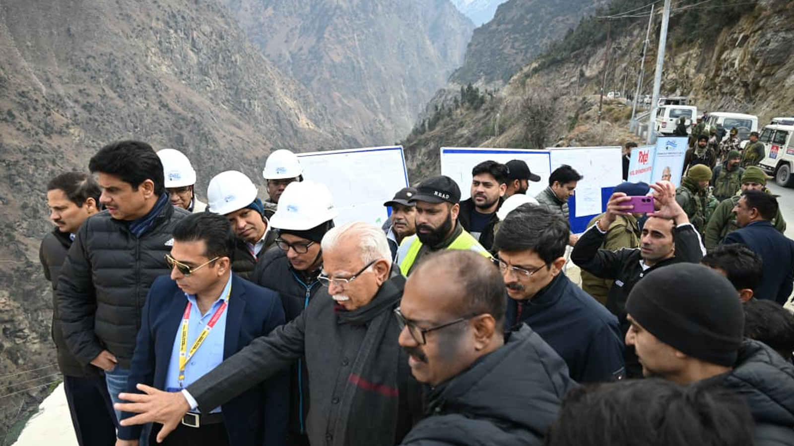 Power Minister Manohar Lal reviews key hydropower projects during two-day J&K visit