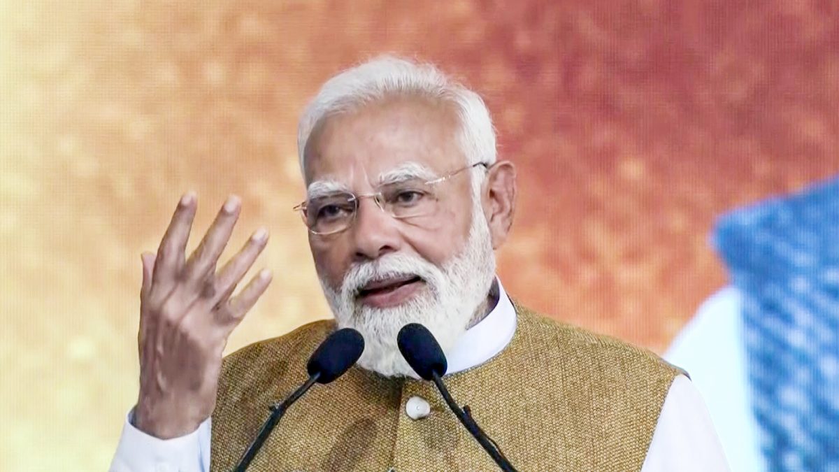 प्रधानमंत्री मोदी ने मानसिक शांति और संतोष को बड़ी उपलब्धि बताया