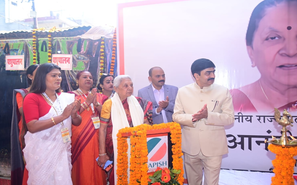 ट्रांसजेंडर को मुख्यधारा से जोड़ना समाज की सामूहिक जिम्मेदारी: राज्यपाल आनंदीबेन पटेल