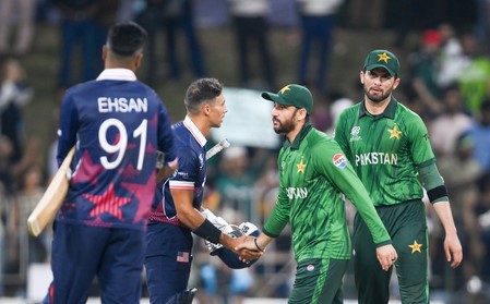 टी20 वर्ल्ड कप में पाकिस्तान की लगातार दूसरी जीत, जीत के साथ ग्रुप-ए में शीर्ष पर पहुंचा पाकिस्तान