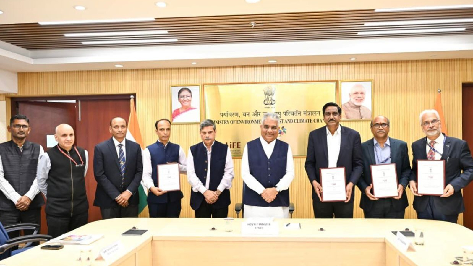 Bhupender Yadav oversees MoUs to roll out dust-free, sustainable urban roads framework across NCR