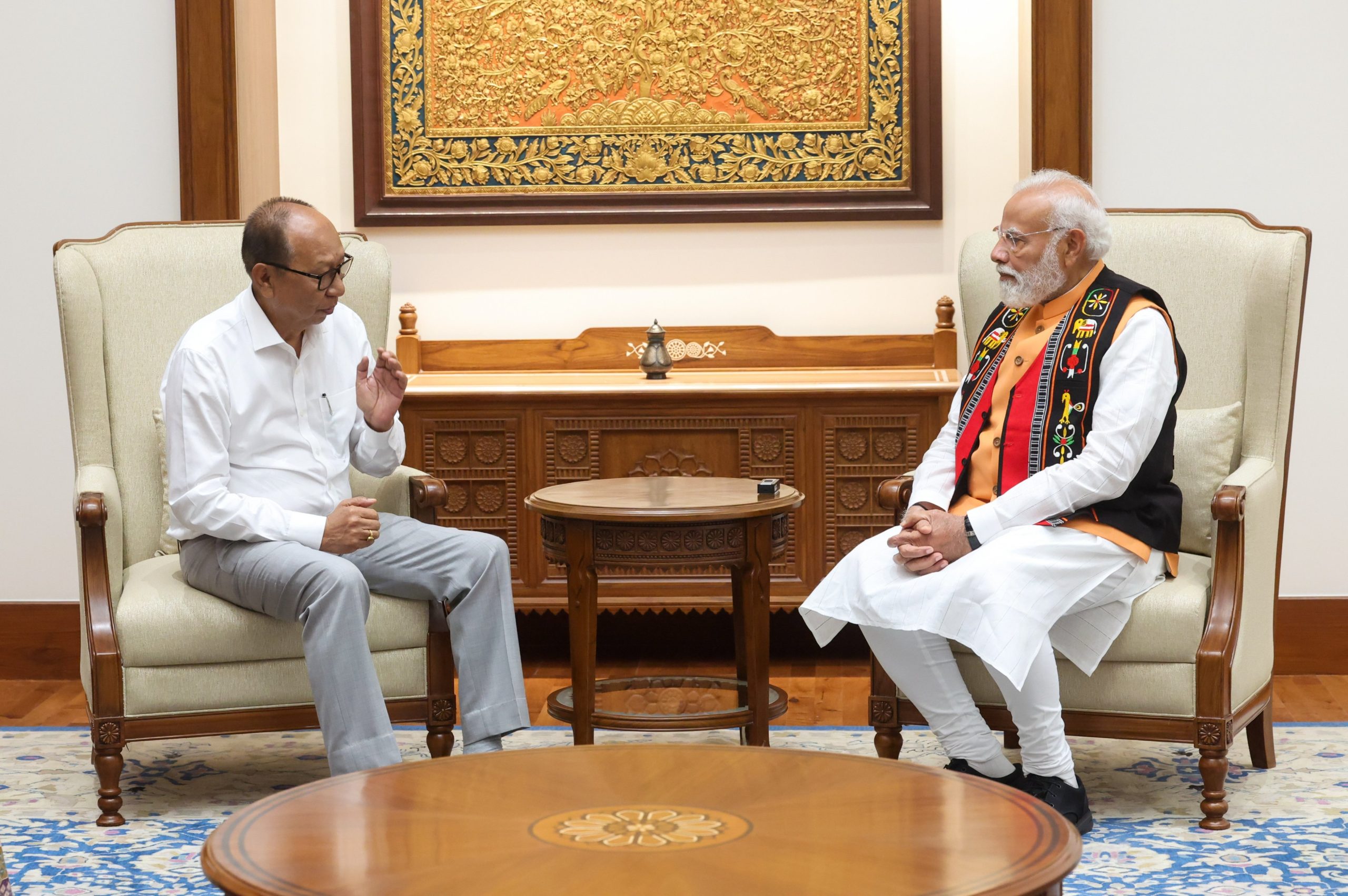 Manipur CM meets PM Modi, seeks support for peace, harmony & women empowerment