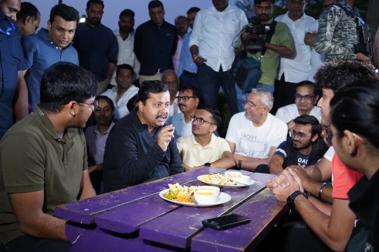 Gujarat: BJP chief Nitin Nabin tours Ahmedabad’s landmarks, engages with youth