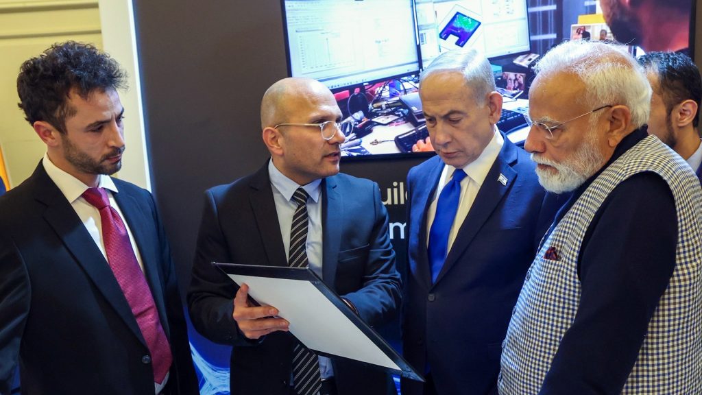 PM-Modi-Israel-exhibition-2