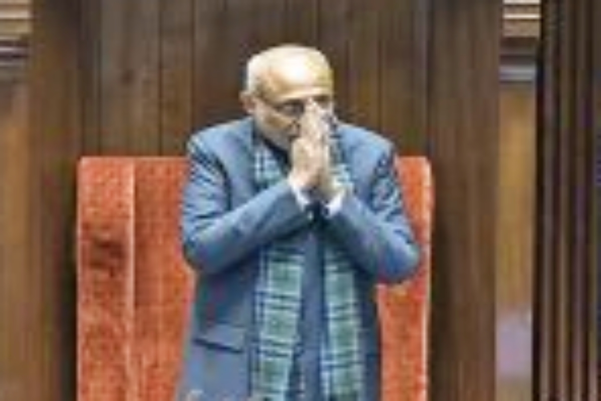 पुलवामा बरसी पर उपराष्ट्रपति समेत विपक्षी नेताओं ने शहीदों को दी श्रद्धांजलि