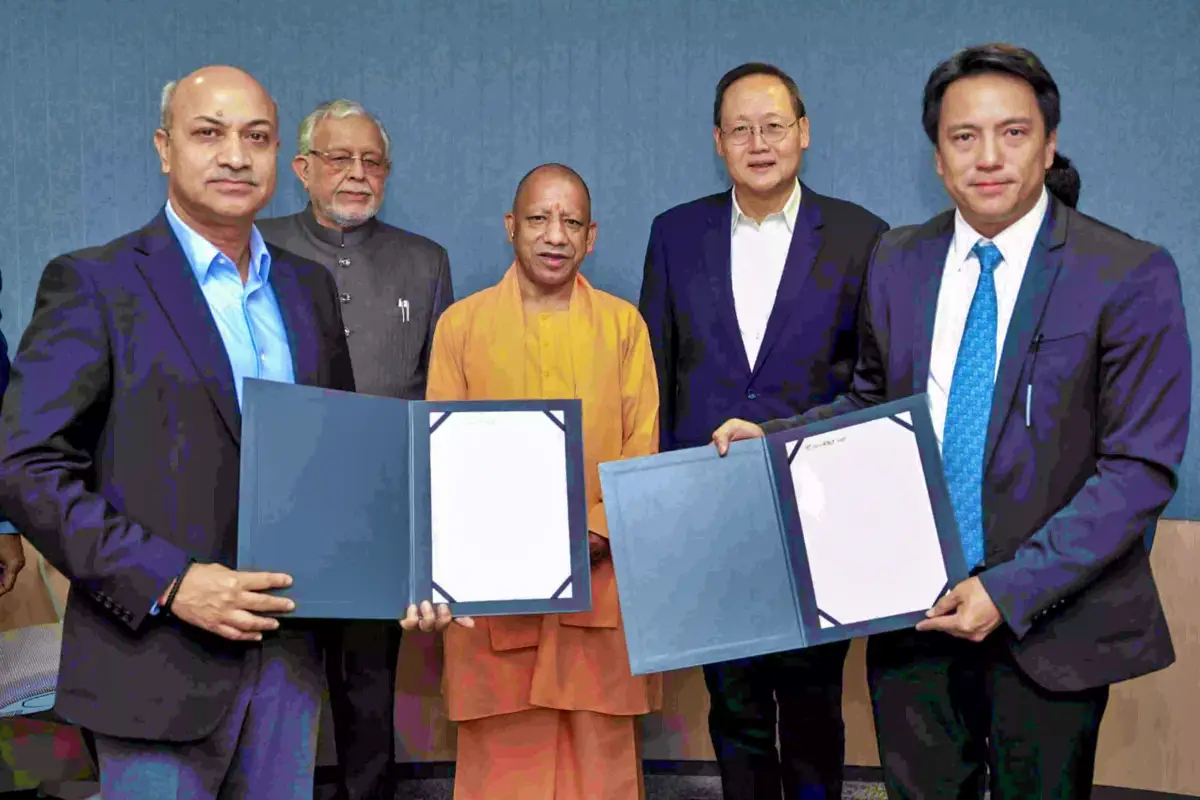 सिंगापुर दौरे में यूपी को 1 लाख करोड़ रुपए के निवेश प्रस्ताव, 60 हजार करोड़ के एमओयू साइन: सीएम योगी
