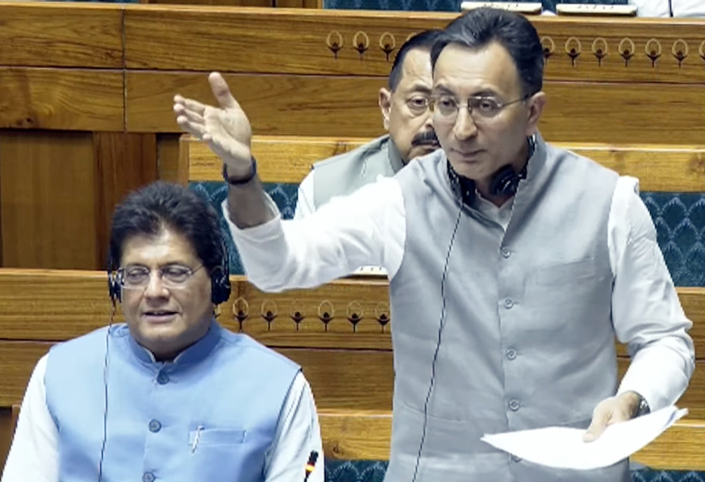 Digital India drives surge in broadband, data use; subscribers rise 400% in a decade:Jitin Prasada